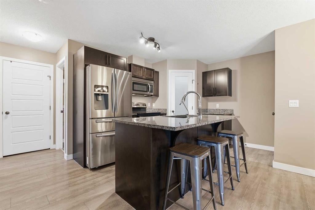 Picture for 12101, 2781 Chinook Winds Drive SW
