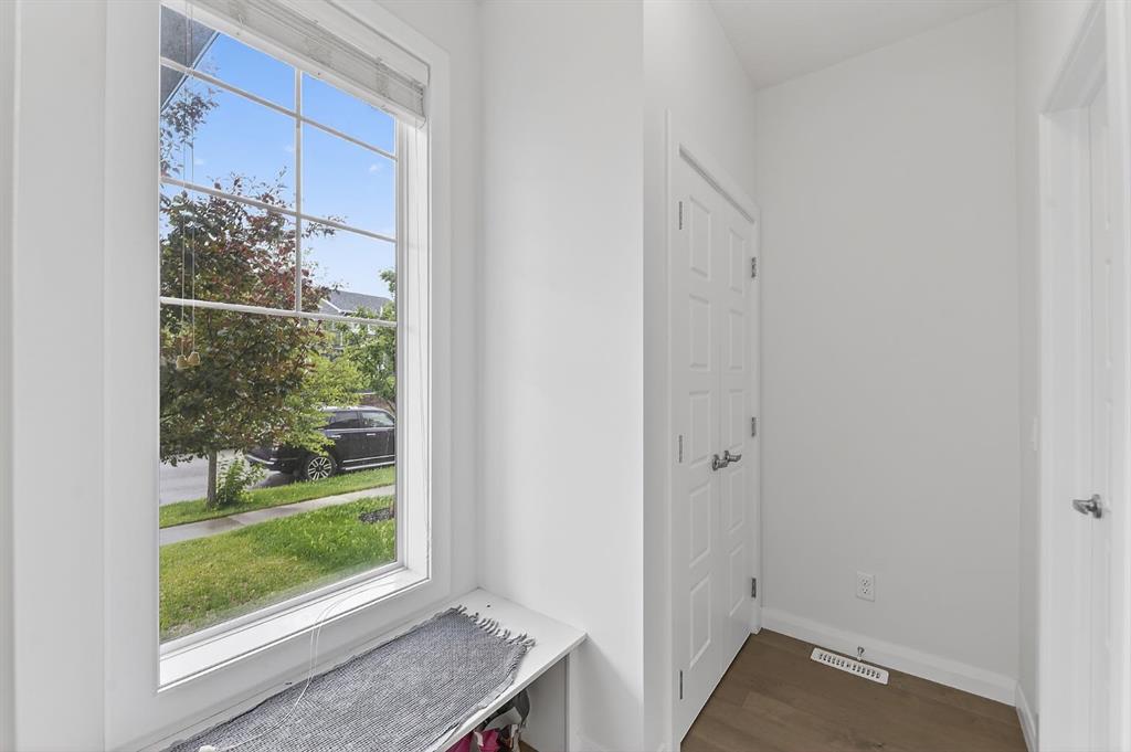 Picture for 117 Ravenstern Crescent 