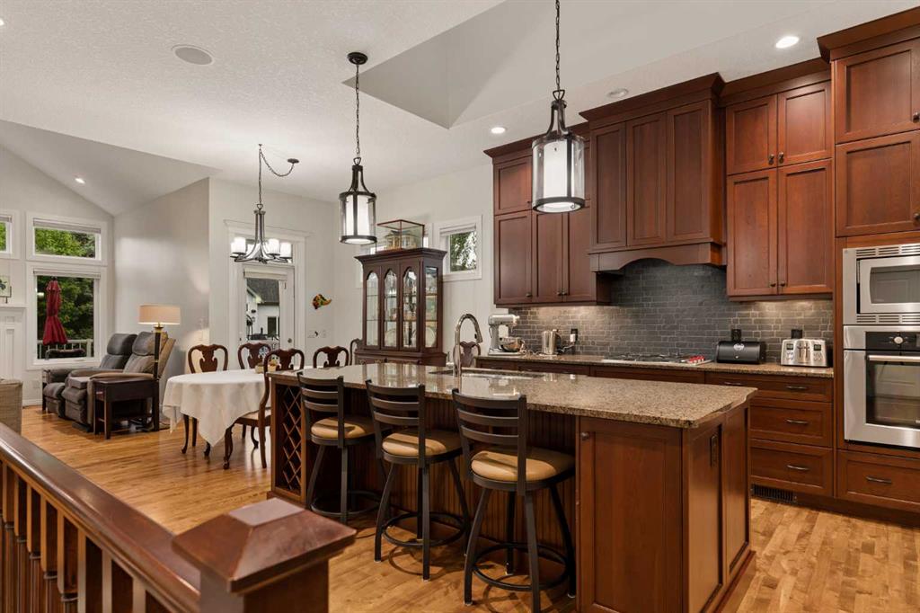 Picture for 229 Elgin Estates Park SE