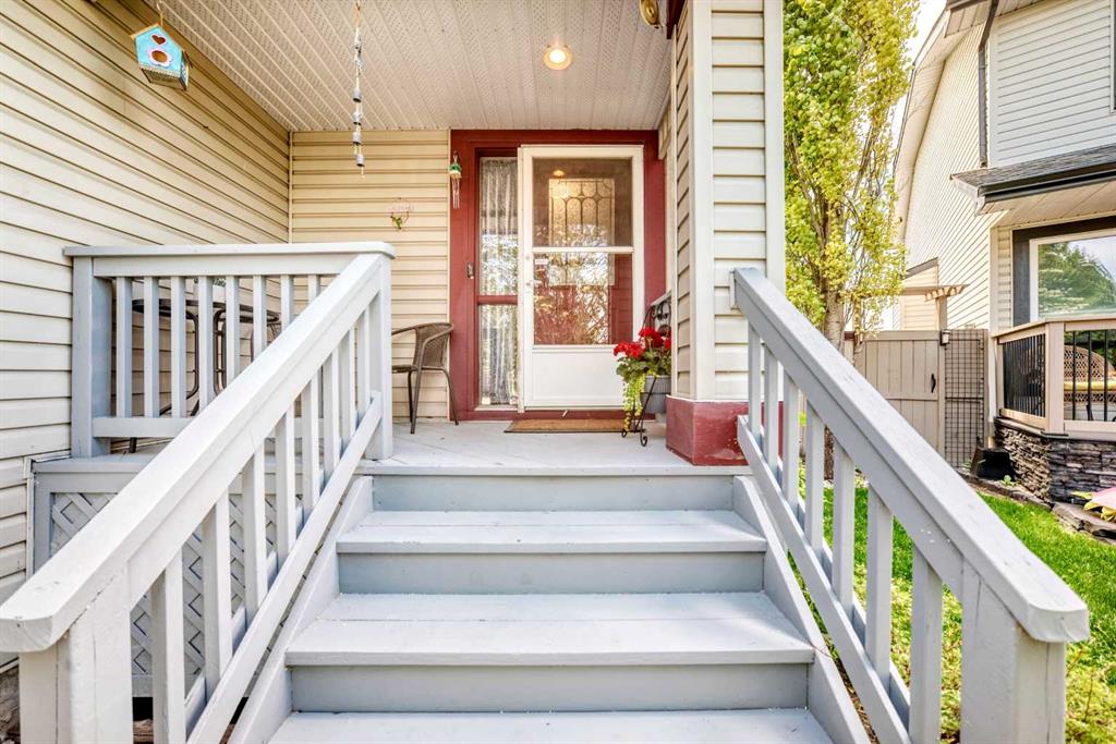 Picture for 220 Shawbrooke Manor SW