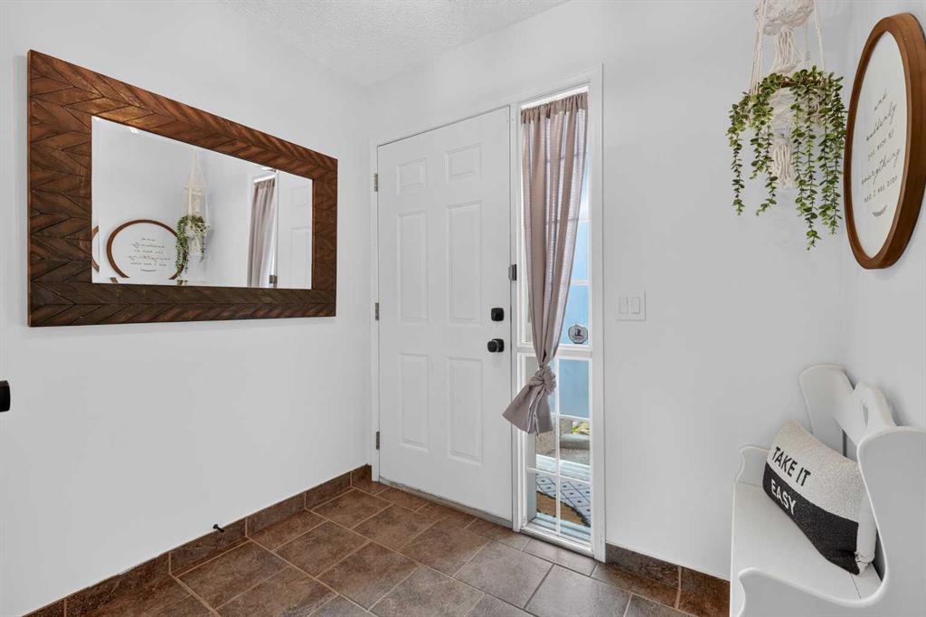 Picture for 37 Beddington Gardens NE