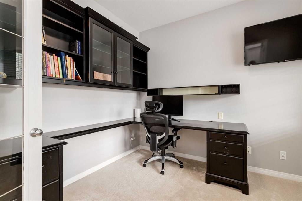 Picture for 234 Strathridge Place SW