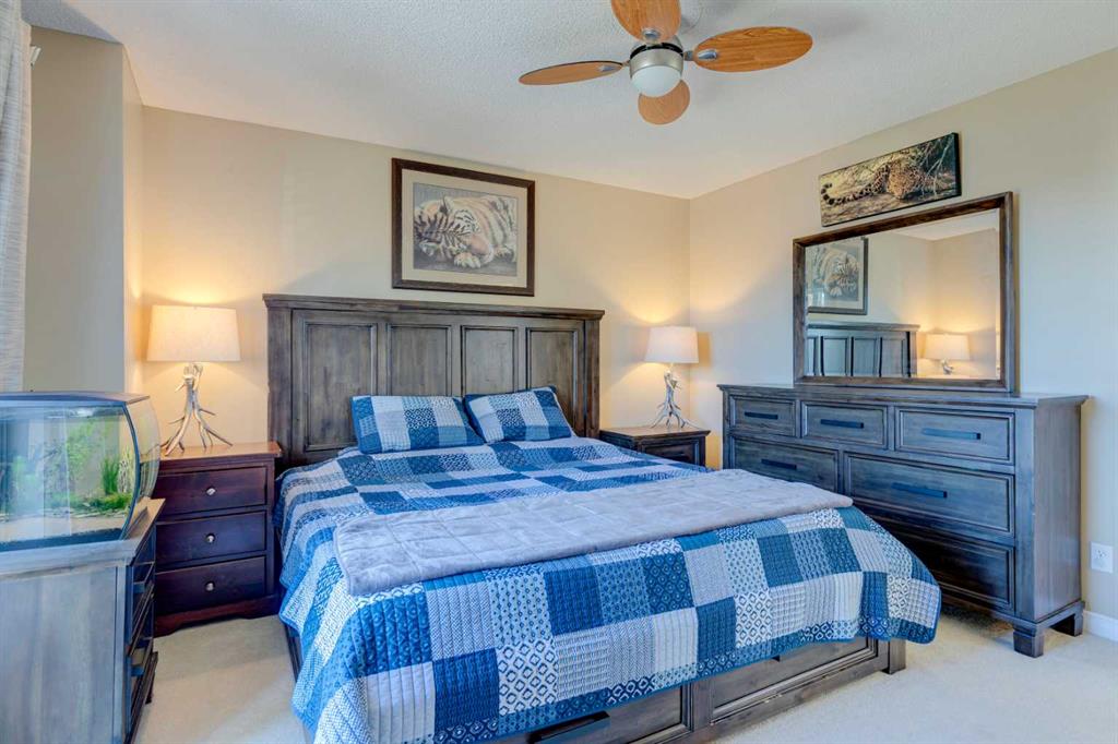 Picture for 85 Crystal Shores Crescent  https://www.cirrealty.ca/reb/creb/85/A2266485_15.jpg