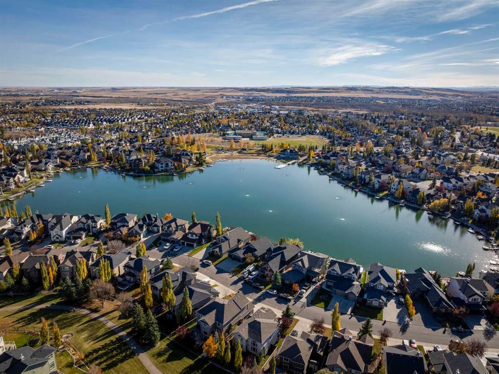 Picture for 85 Crystal Shores Crescent  https://www.cirrealty.ca/reb/creb/85/A2266485_43.jpg