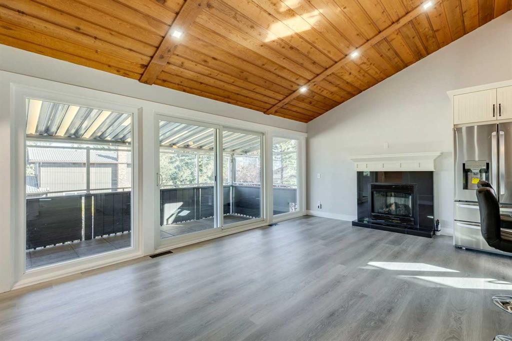 Picture for 3020 Palliser Drive SW https://www.cirrealty.ca/reb/creb/85/A2266685_18.jpg
