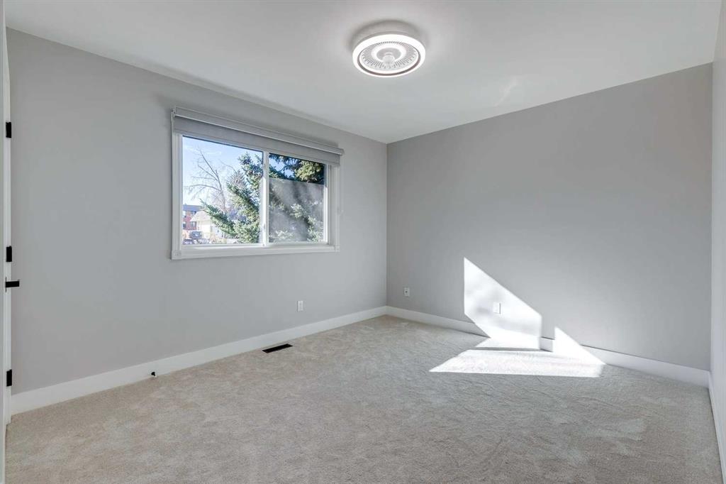 Picture for 3020 Palliser Drive SW https://www.cirrealty.ca/reb/creb/85/A2266685_27.jpg