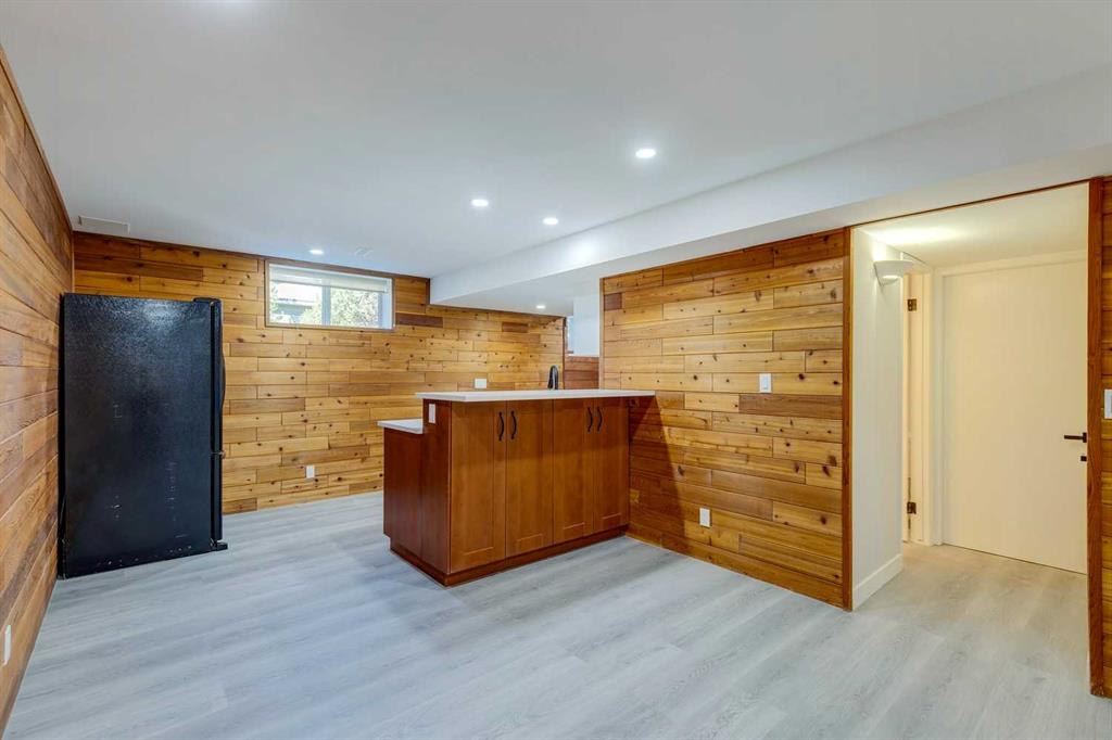 Picture for 3020 Palliser Drive SW https://www.cirrealty.ca/reb/creb/85/A2266685_30.jpg