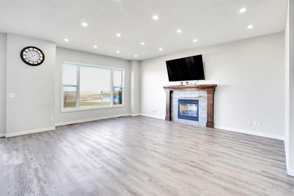 Picture for 85 Boulder Creek Manor SE https://www.cirrealty.ca/reb/creb/85/A2266885_12.jpg