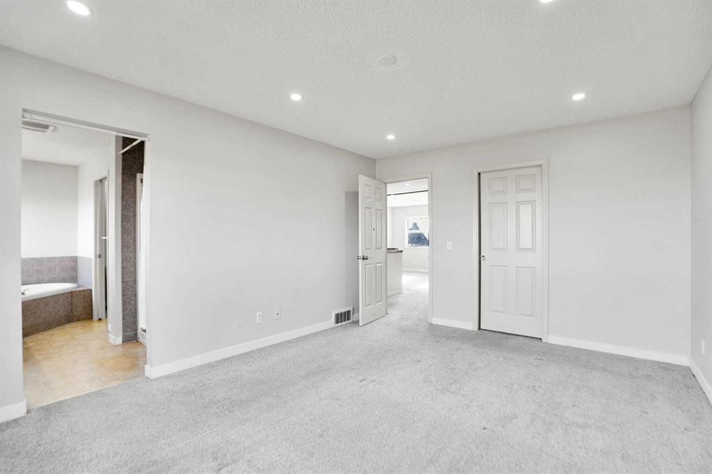 Picture for 85 Boulder Creek Manor SE https://www.cirrealty.ca/reb/creb/85/A2266885_32.jpg