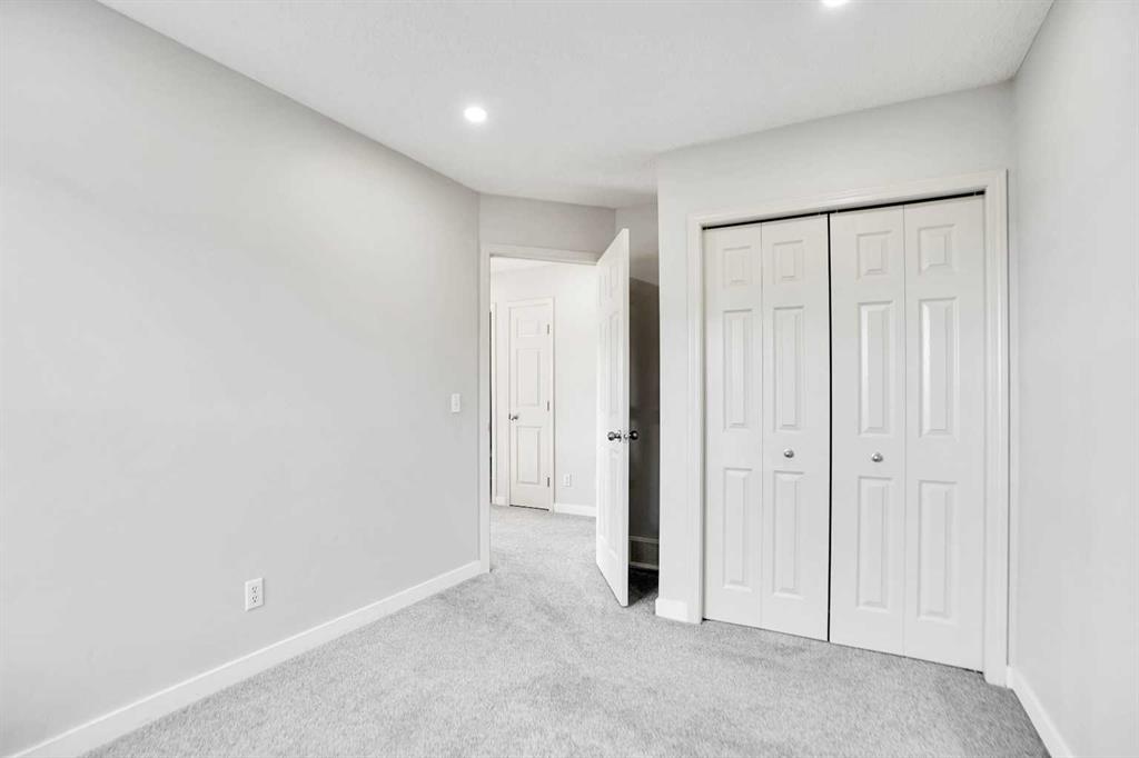 Picture for 85 Boulder Creek Manor SE https://www.cirrealty.ca/reb/creb/85/A2266885_35.jpg