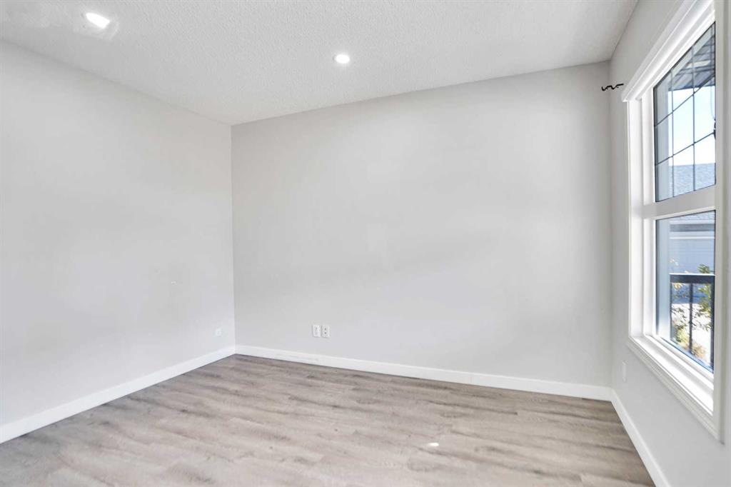 Picture for 85 Boulder Creek Manor SE https://www.cirrealty.ca/reb/creb/85/A2266885_8.jpg
