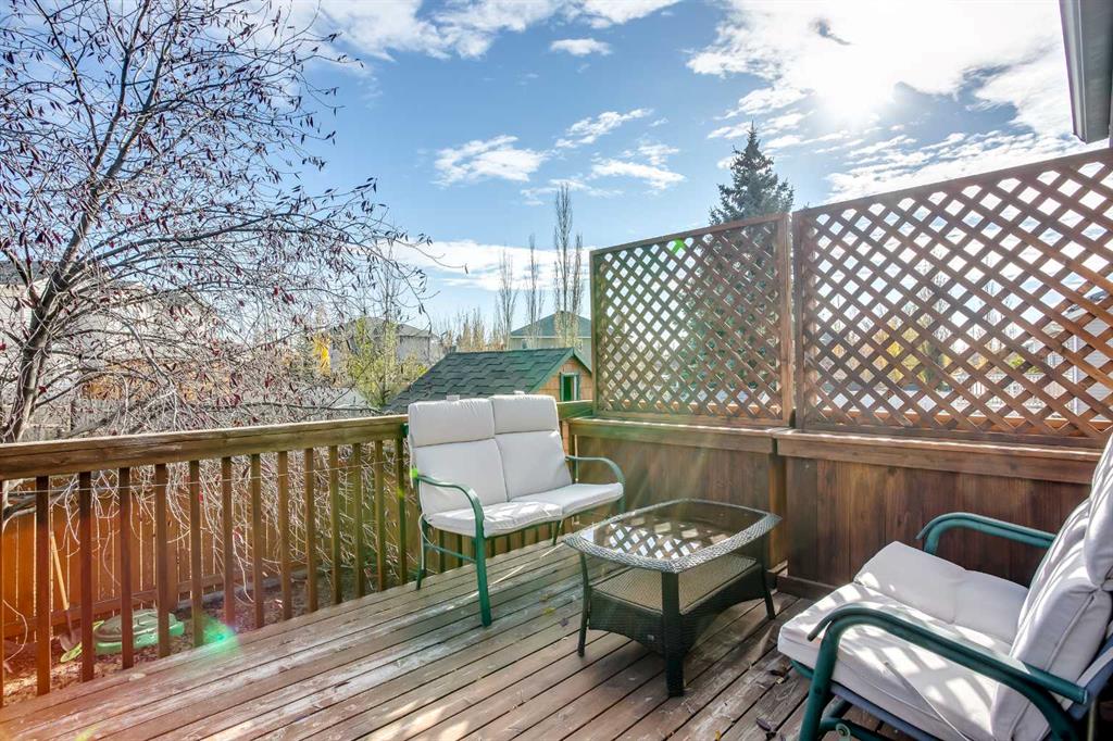 Picture for 214 Canals Boulevard SW https://www.cirrealty.ca/reb/creb/85/A2267485_33.jpg