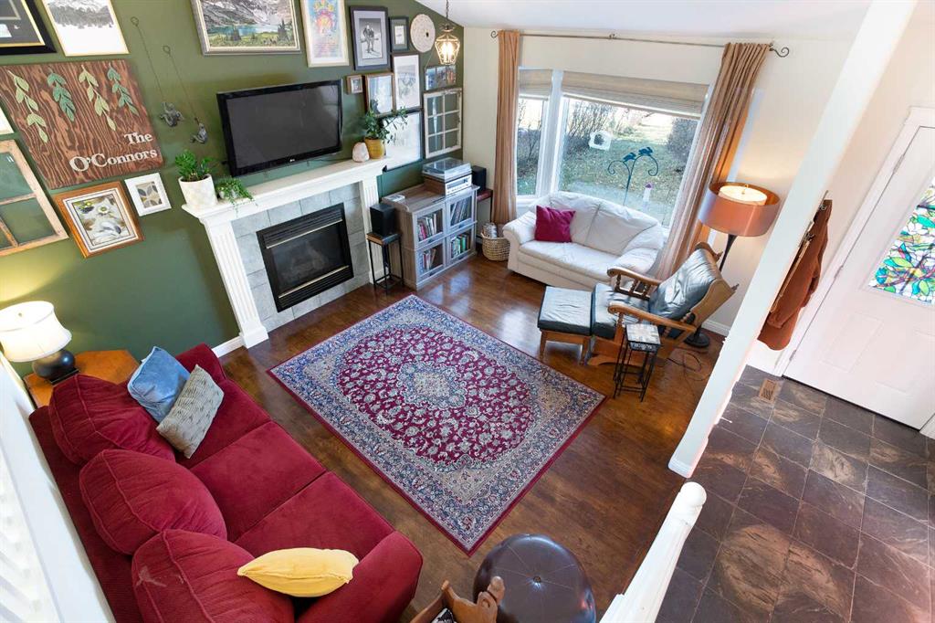 Picture for 214 Canals Boulevard SW https://www.cirrealty.ca/reb/creb/85/A2267485_7.jpg