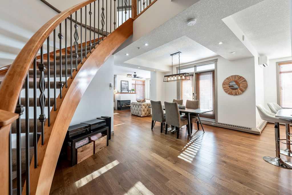 Picture for 114, 930 Centre Avenue NE