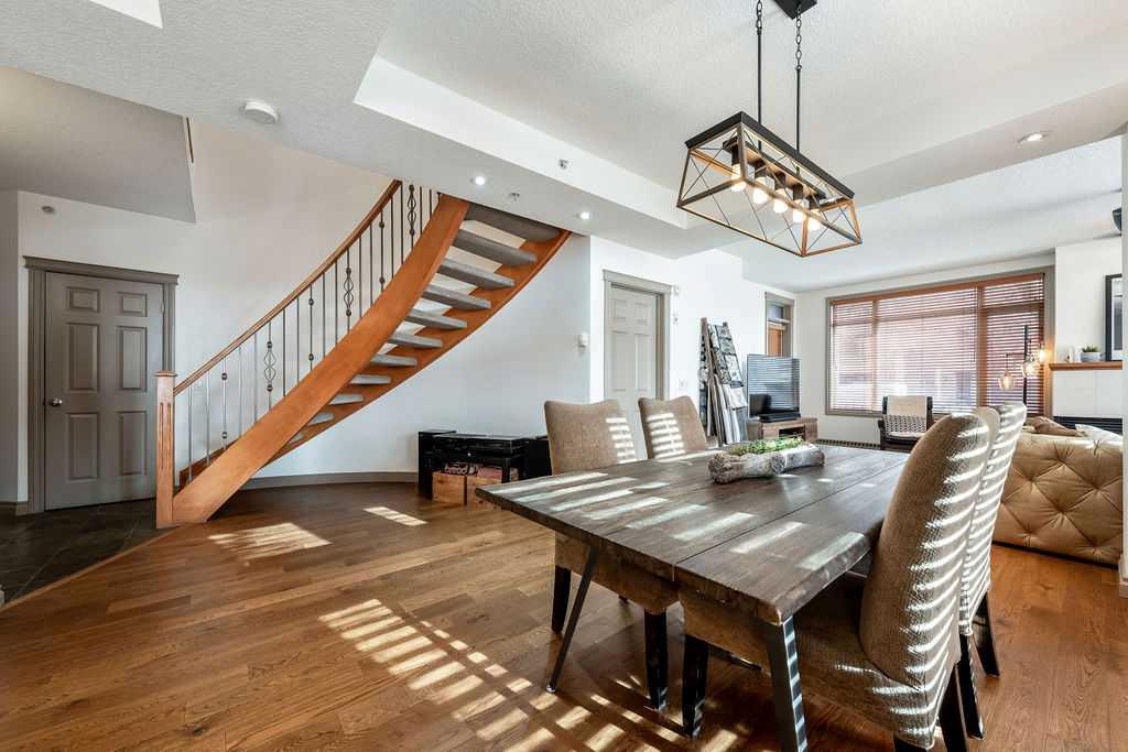 Picture for 114, 930 Centre Avenue NE