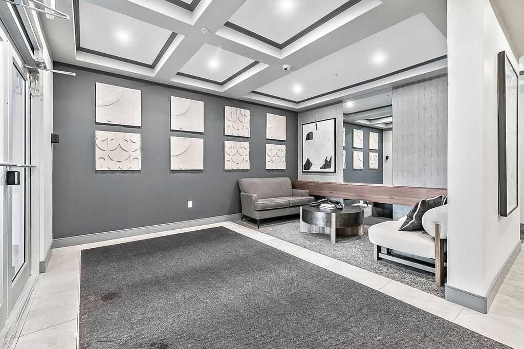 Picture for 302, 8355 19 Avenue SW