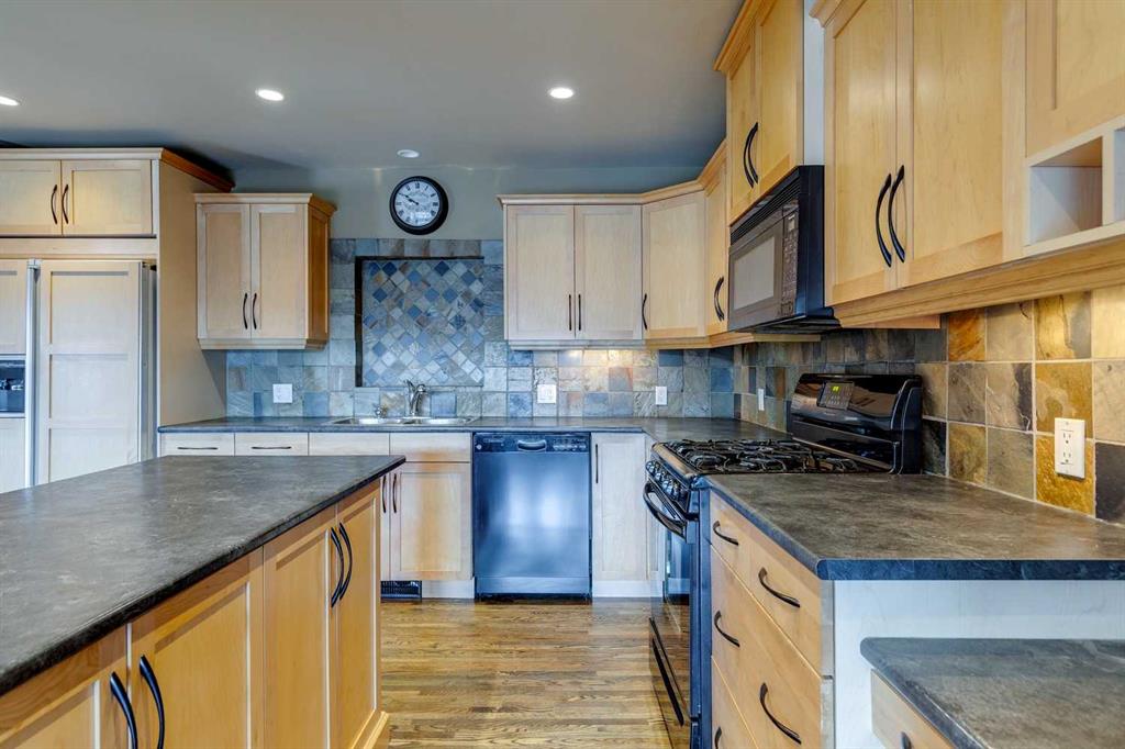 Picture for 3140 46 Street SW