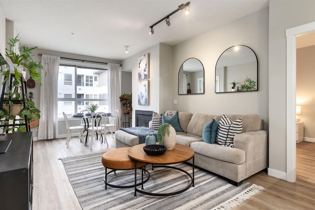 Picture for 309, 880 Centre Avenue NE