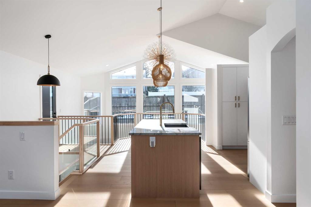 Picture for 58 Edgevalley Close NW