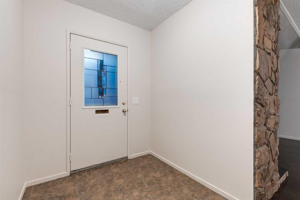 Picture for 22, 12625 24 Street SW