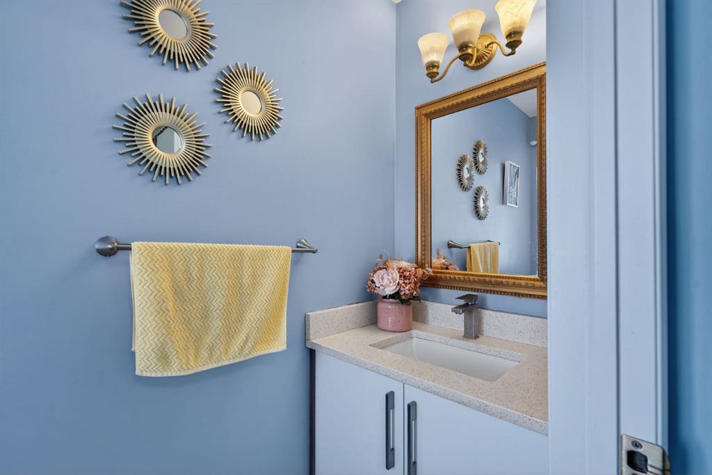 Picture for 232 San Fernando Place NE