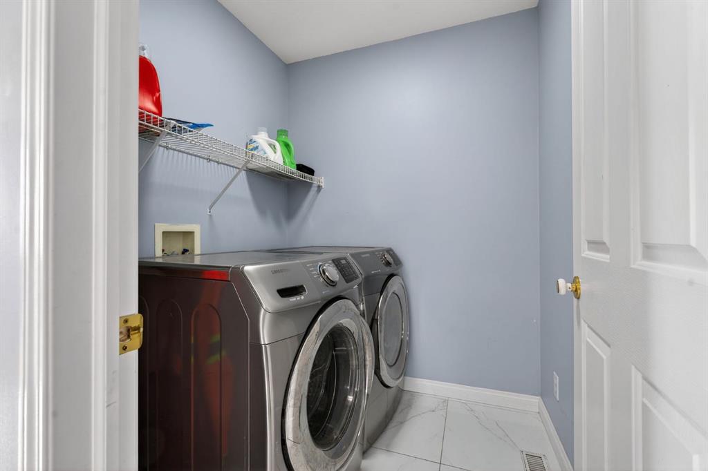 Picture for 232 San Fernando Place NE