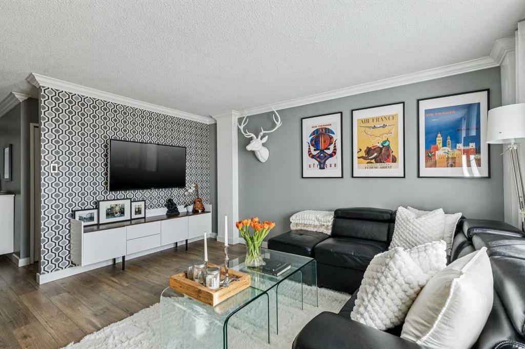 Picture for 205, 1213 13 Avenue SW