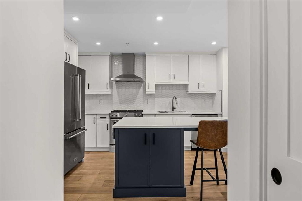 Picture for 402, 1315 Spring Creek Gate 