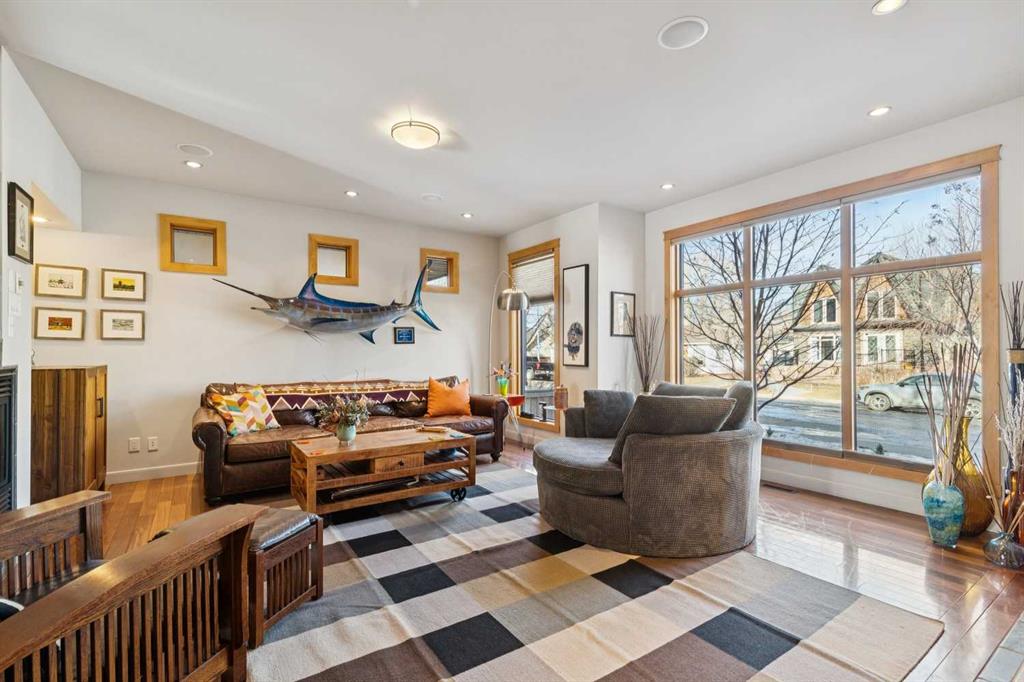 Picture for 2407 Westmount Road NW