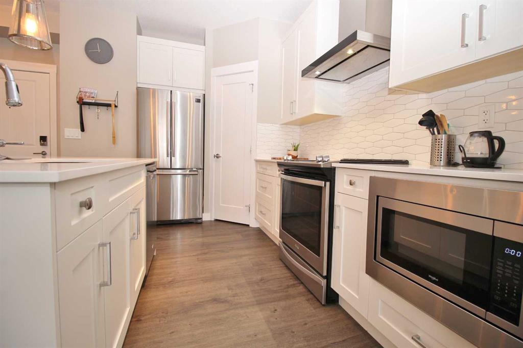 Picture for 211, 200 Auburn Meadows Common SE