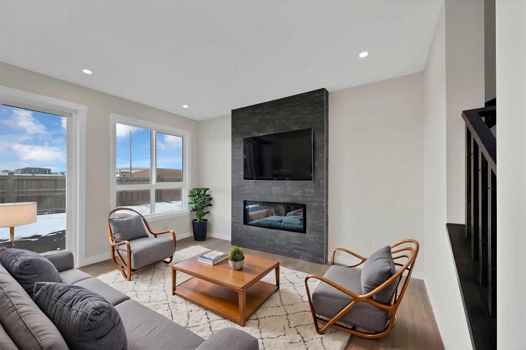 Picture for 191 Homestead Common NE