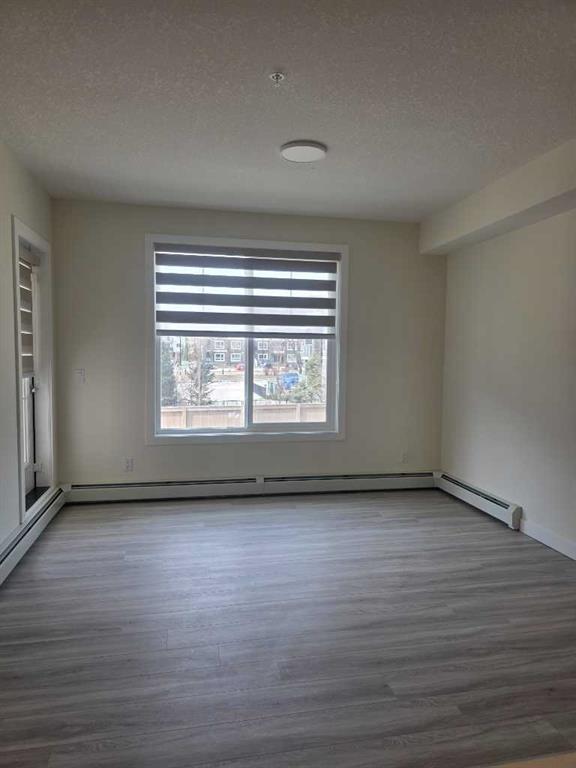 Picture for 2220, 15 Skyview Point Crescent 