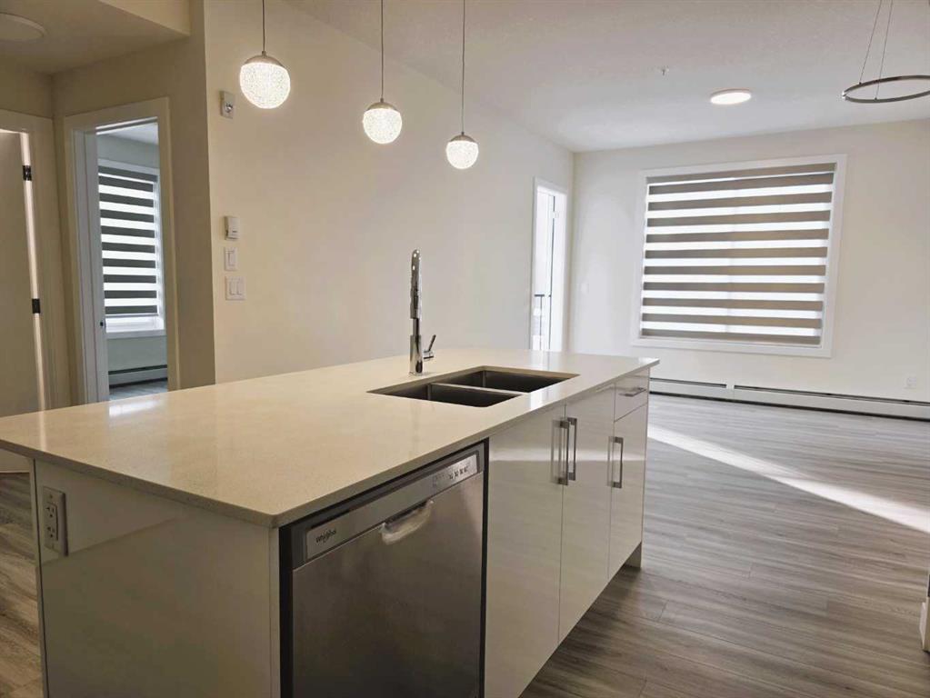 Picture for 2220, 15 Skyview Point Crescent 