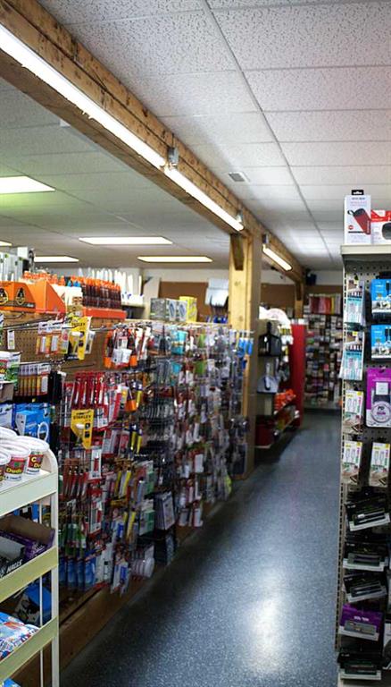 Picture for 1 &amp; 2 combined, 204 Centre Street N