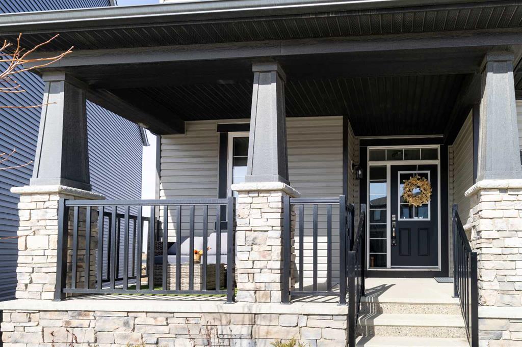 Picture for 629 Southwinds Close SW