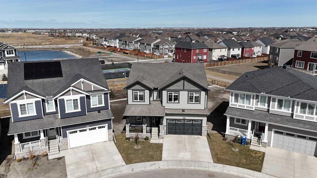 Picture for 629 Southwinds Close SW