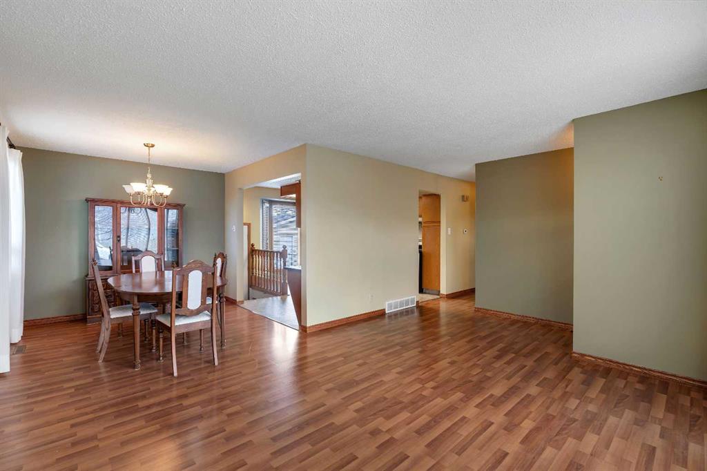 Picture for 212 Westwood Drive SW