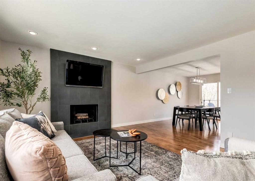 Picture for 176 Mapleburn Drive SE