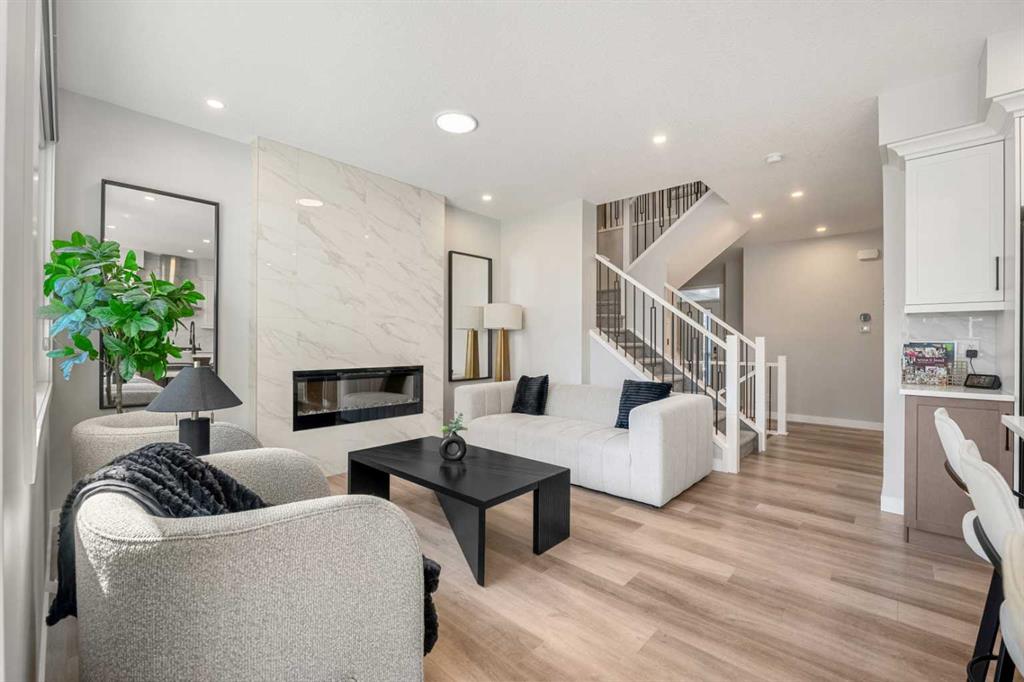 Picture for 353 Seton Villas SE