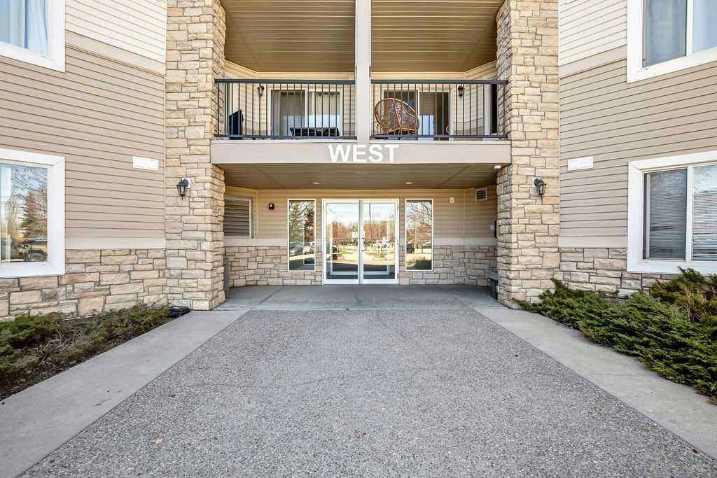 Picture for 1212, 2395 Eversyde Avenue SW
