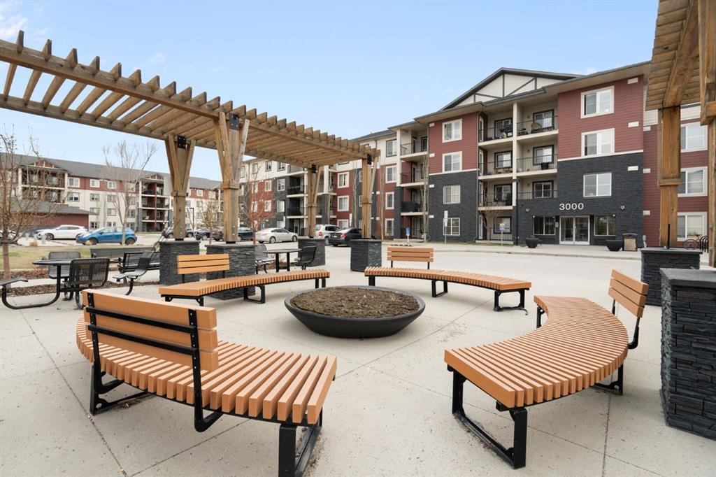 Picture for 1315, 81 Legacy Boulevard SE