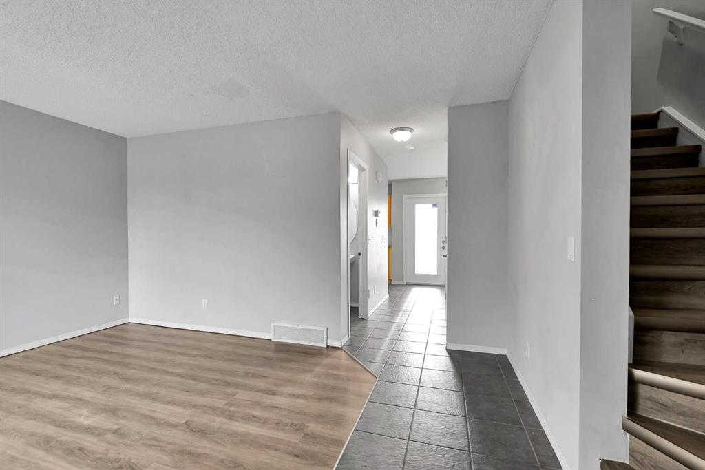 Picture for 164 Bridleridge Gardens SW