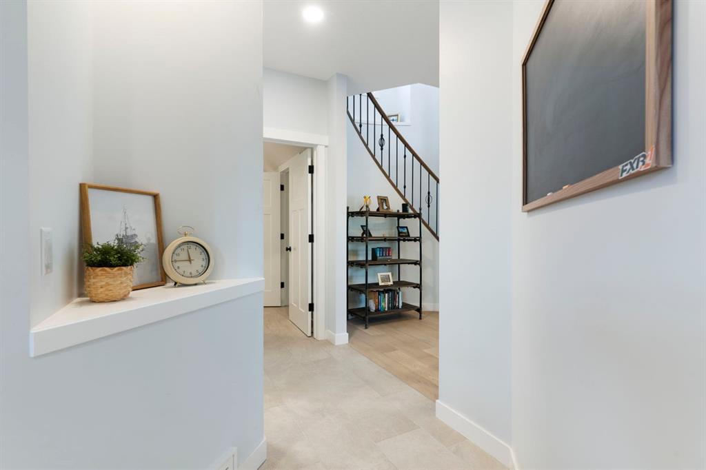 Picture for 99 Ridge View Close 