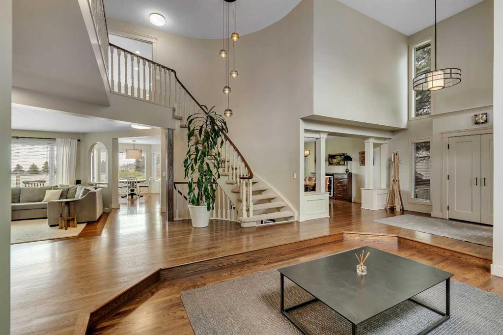 Picture for 19 Coach Gate Way SW