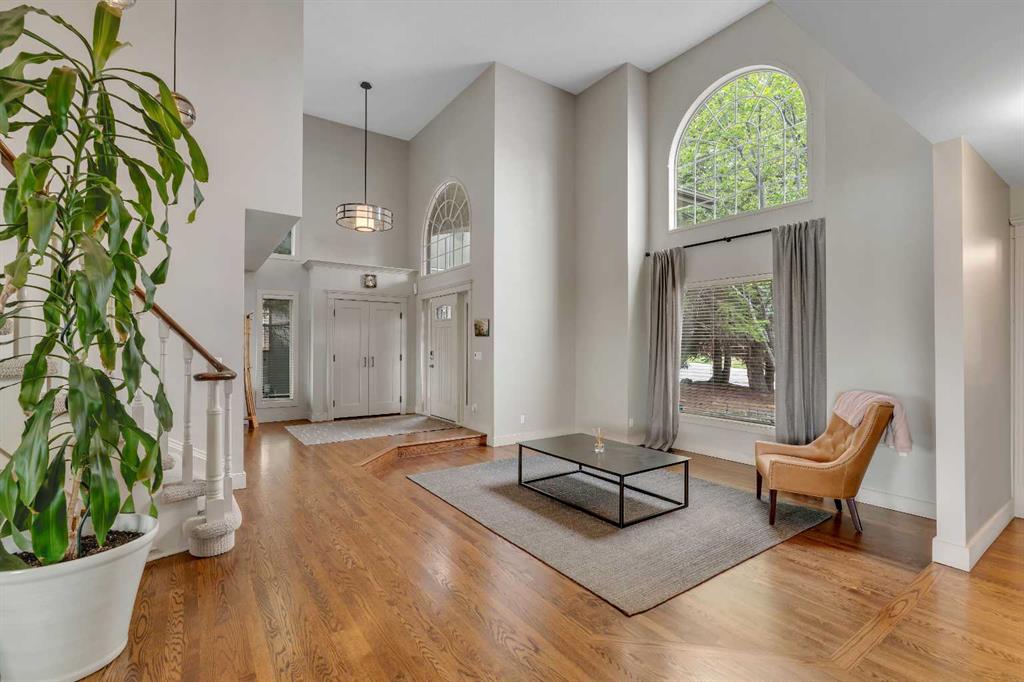 Picture for 19 Coach Gate Way SW