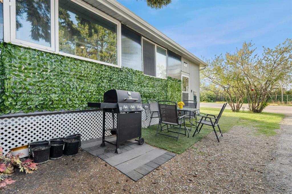 Picture for 1, 3223 83 Street 