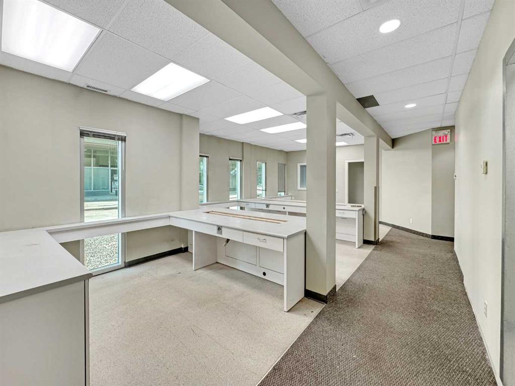 Picture for 902 9th Avenue SW