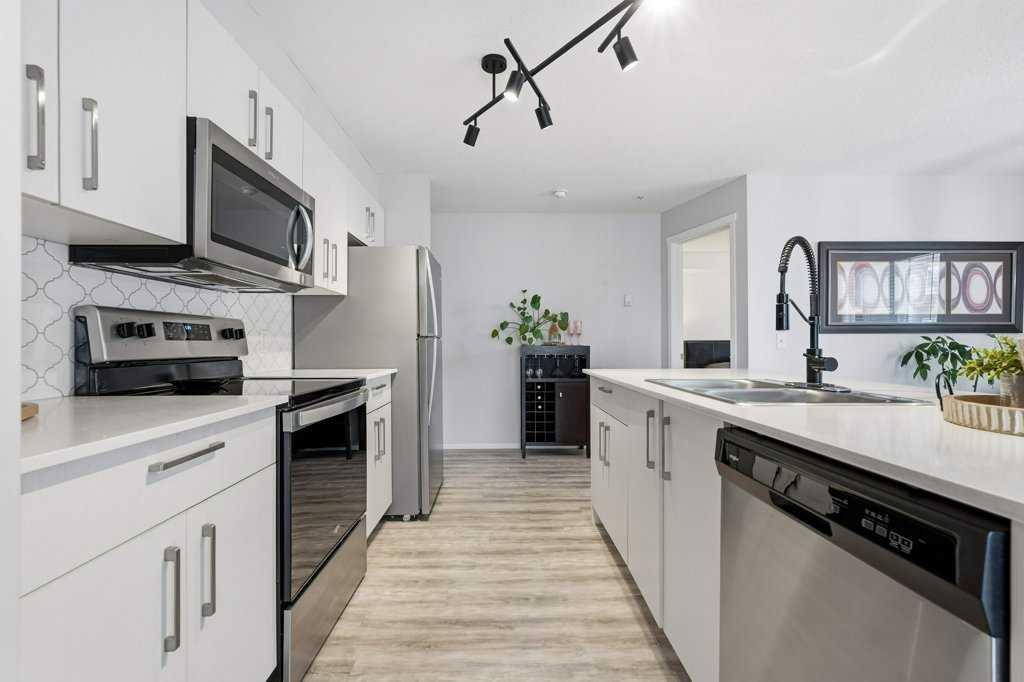 Picture for 3325, 4641 128 Avenue NE
