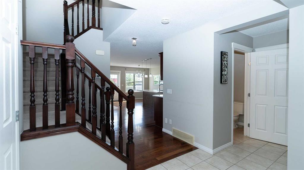 Picture for 247 Taralake Way NE