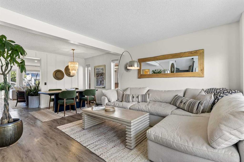 Picture for 123 Mt Lorette Close SE